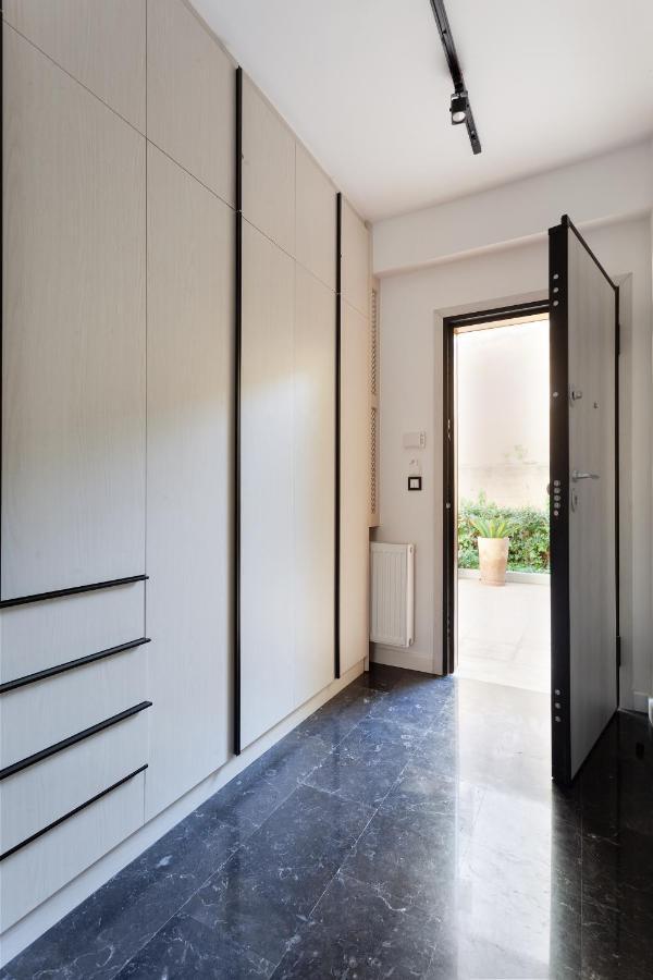 אתונה Seaside Apartment By Flisvos Marina מראה חיצוני תמונה